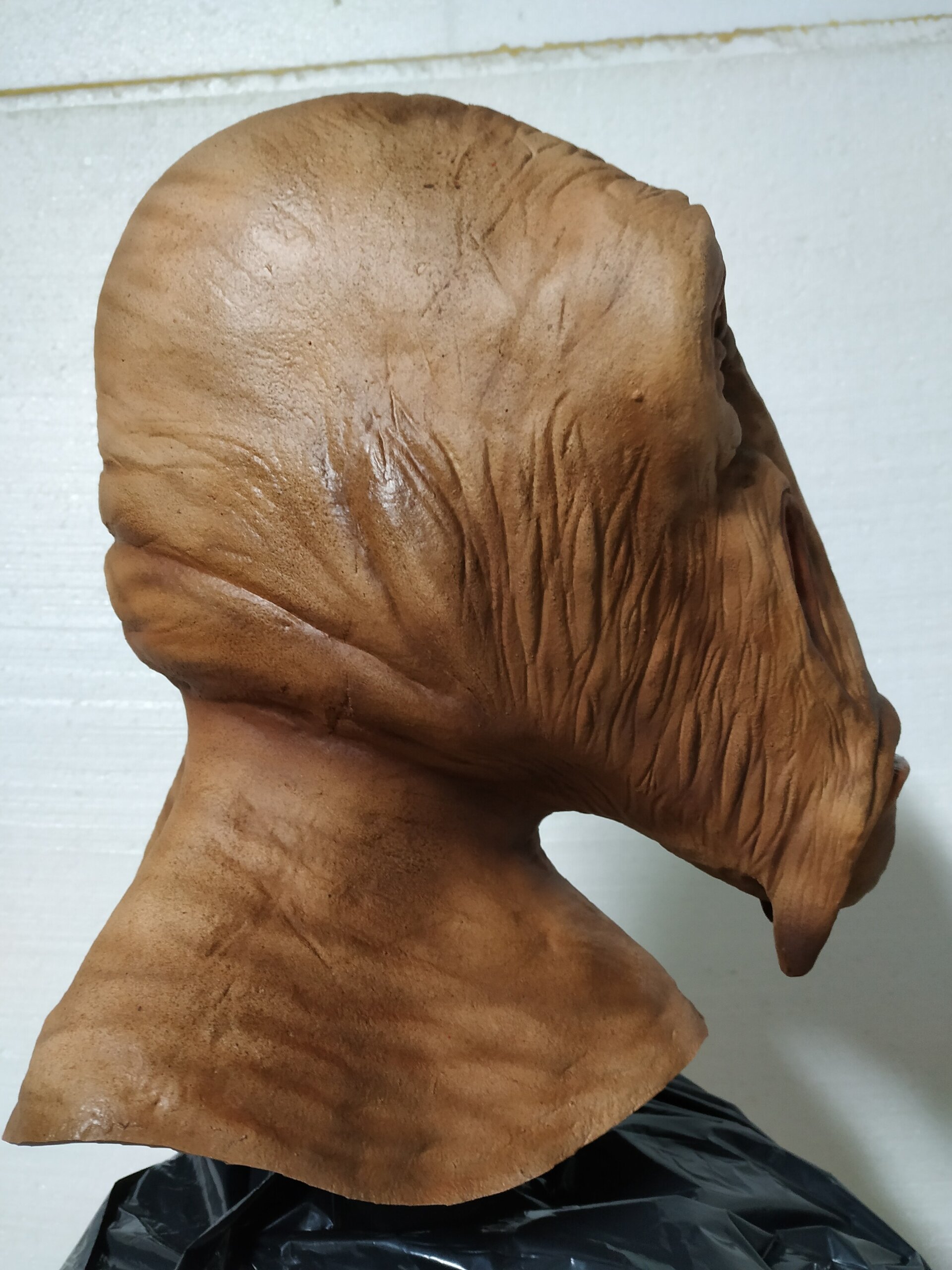Ello Asty Abednedo Latex Mask - 4