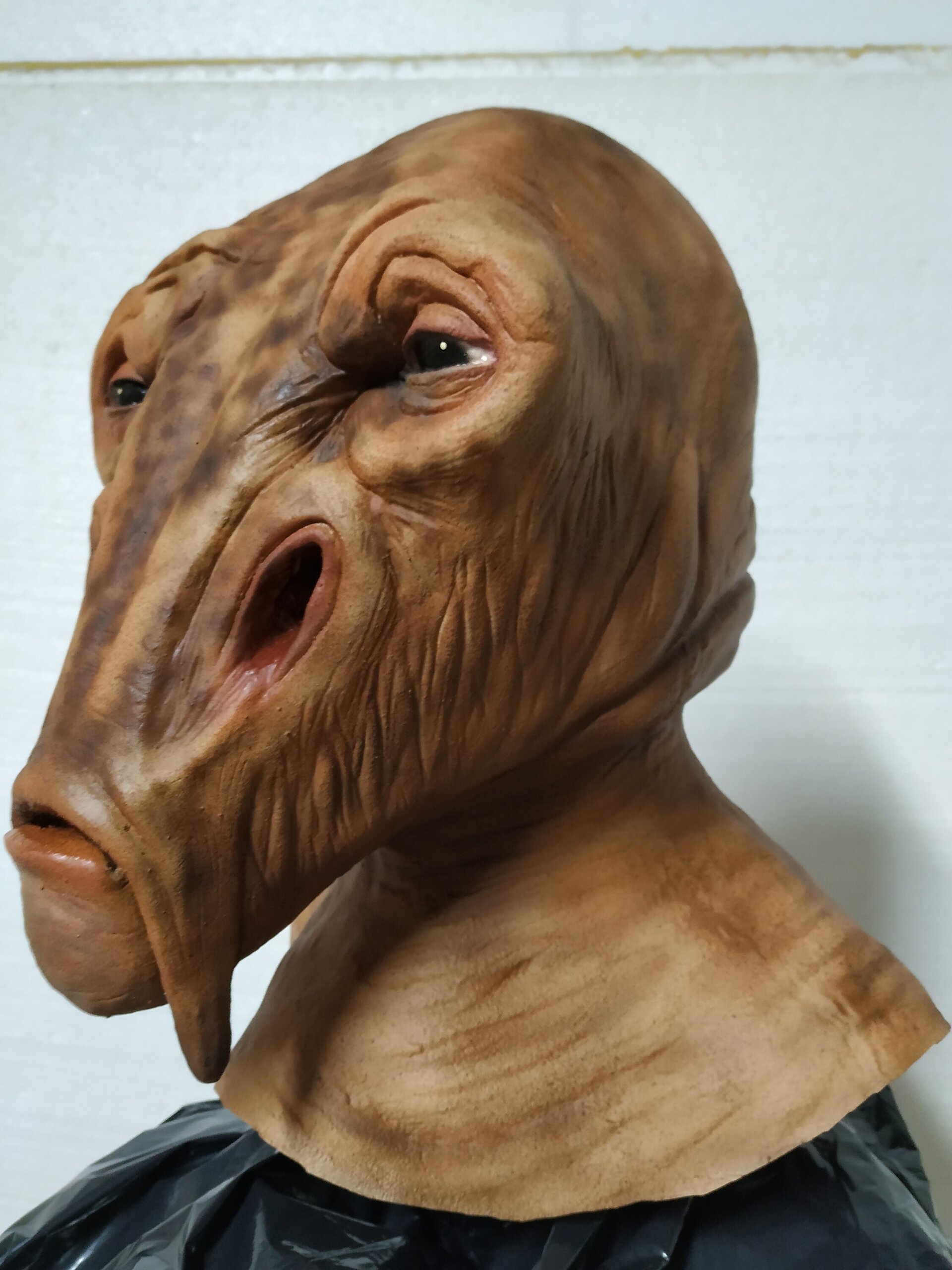Ello Asty Abednedo Latex Mask - 2